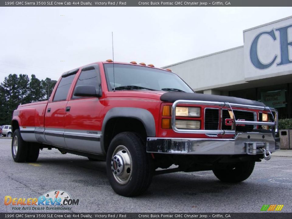 1996 GMC Sierra 3500 SLE Crew Cab 4x4 Dually Victory Red / Red Photo #2