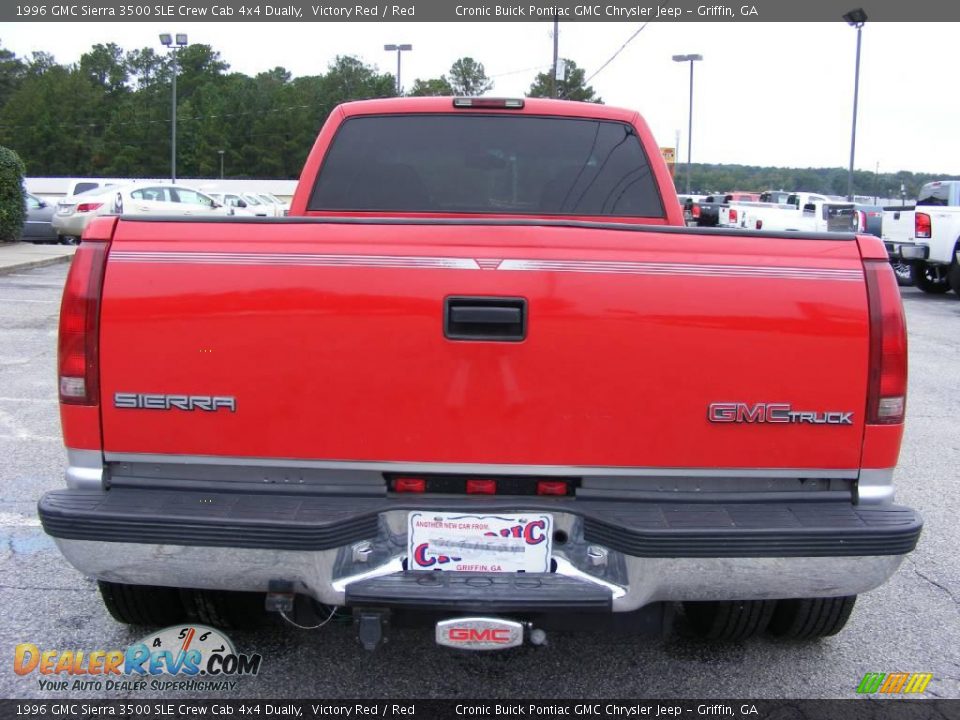 1996 GMC Sierra 3500 SLE Crew Cab 4x4 Dually Victory Red / Red Photo #7