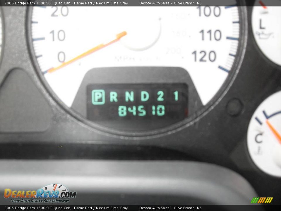 2006 Dodge Ram 1500 SLT Quad Cab Flame Red / Medium Slate Gray Photo #9