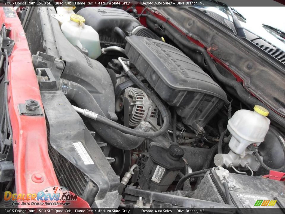 2006 Dodge Ram 1500 SLT Quad Cab Flame Red / Medium Slate Gray Photo #18