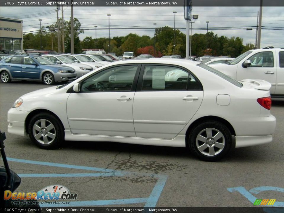 2006 Toyota Corolla S Super White / Dark Charcoal Photo #4