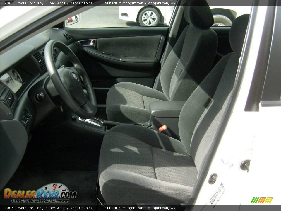 2006 Toyota Corolla S Super White / Dark Charcoal Photo #10