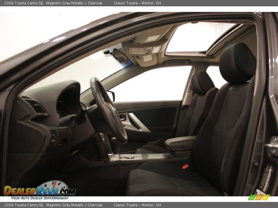 2009 Toyota Camry SE Magnetic Gray Metallic / Charcoal Photo #10