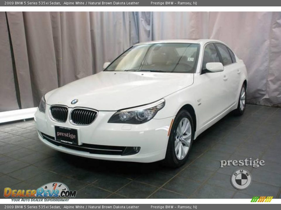 2009 BMW 5 Series 535xi Sedan Alpine White / Natural Brown Dakota Leather Photo #1