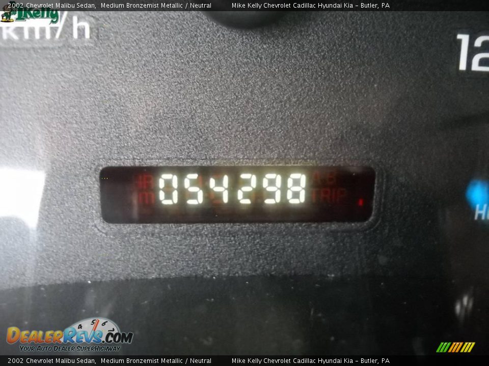 2002 Chevrolet Malibu Sedan Medium Bronzemist Metallic / Neutral Photo #20