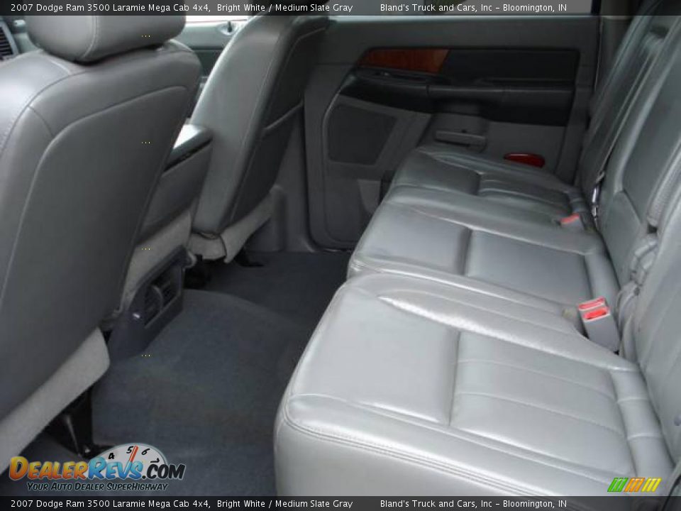 2007 Dodge Ram 3500 Laramie Mega Cab 4x4 Bright White / Medium Slate Gray Photo #28