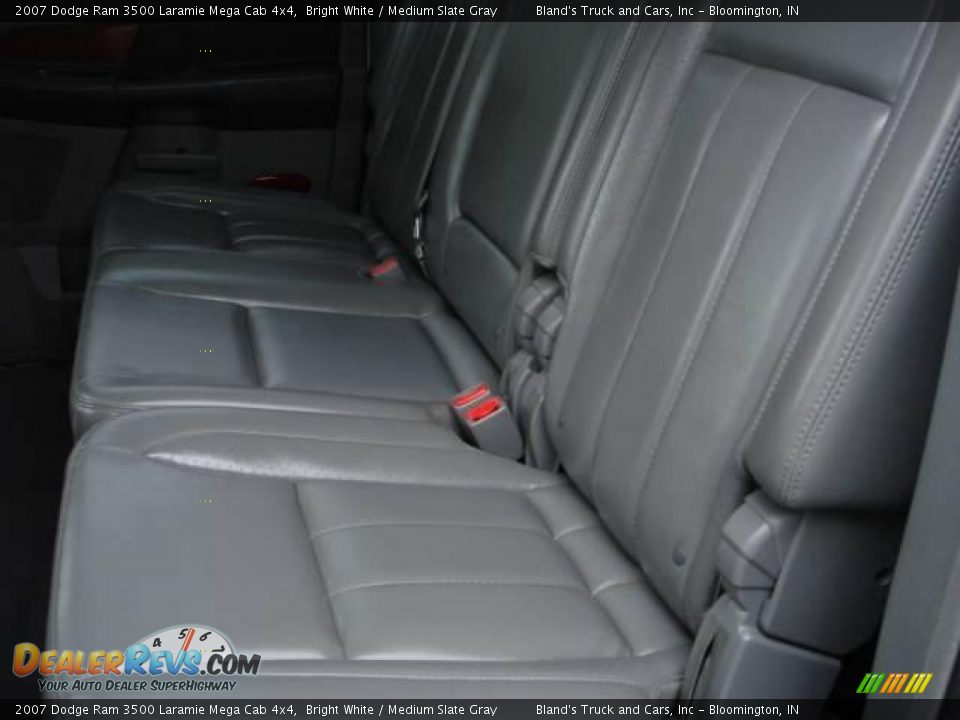 2007 Dodge Ram 3500 Laramie Mega Cab 4x4 Bright White / Medium Slate Gray Photo #29