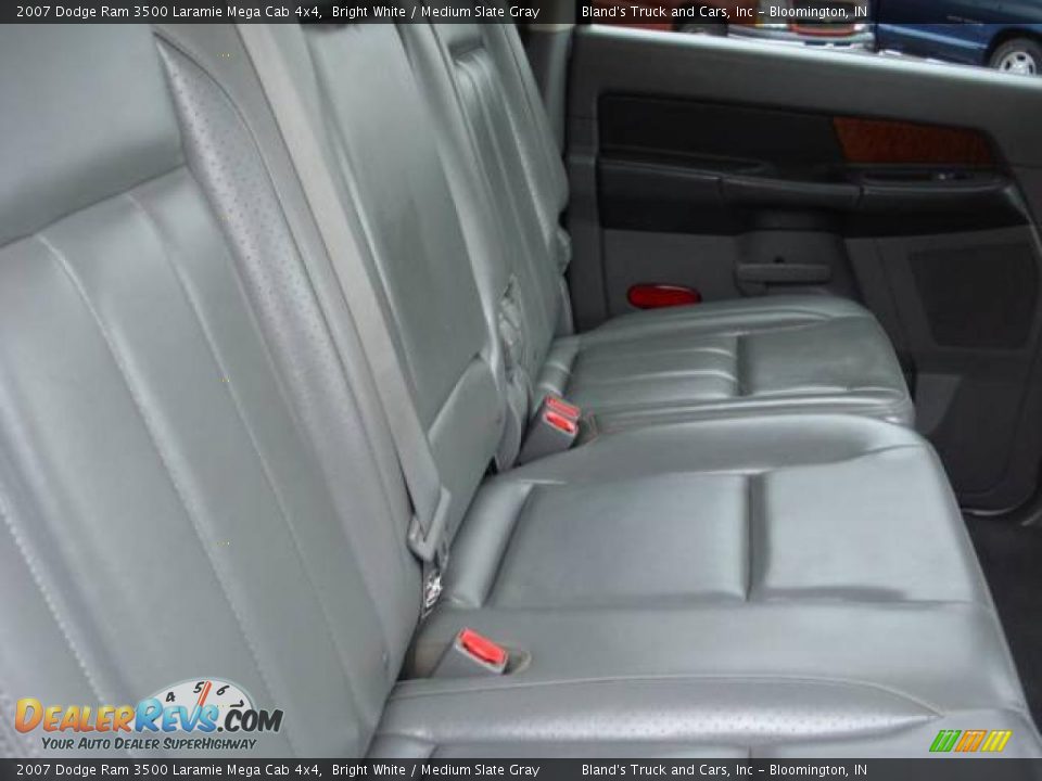 2007 Dodge Ram 3500 Laramie Mega Cab 4x4 Bright White / Medium Slate Gray Photo #30