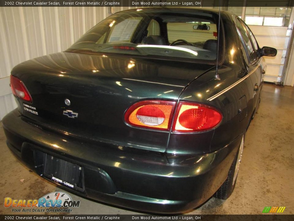 2002 Chevrolet Cavalier Sedan Forest Green Metallic / Graphite Photo #4