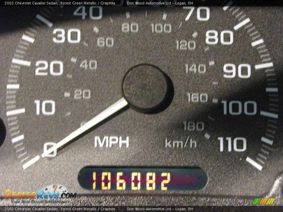 2002 Chevrolet Cavalier Sedan Forest Green Metallic / Graphite Photo #8