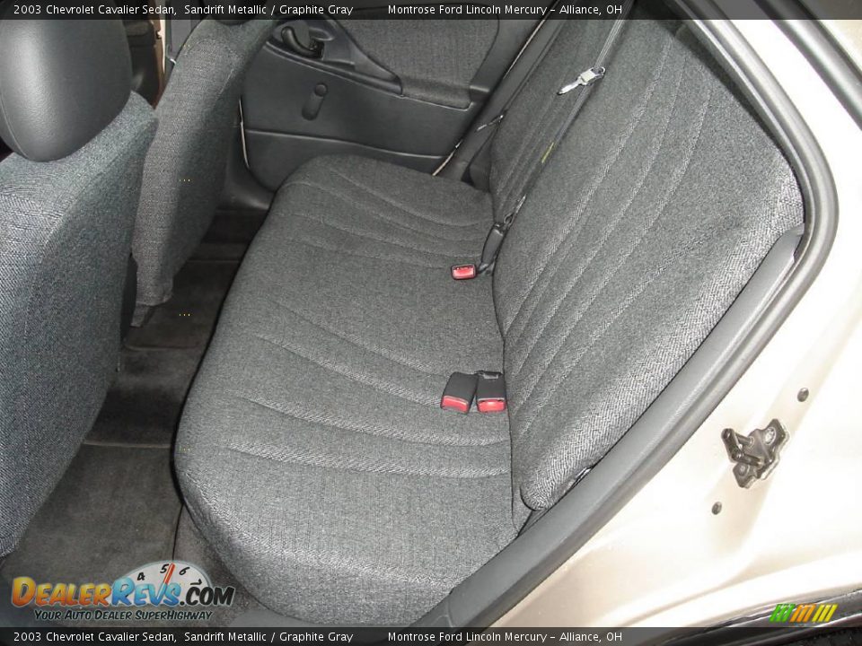 2003 Chevrolet Cavalier Sedan Sandrift Metallic / Graphite Gray Photo #15