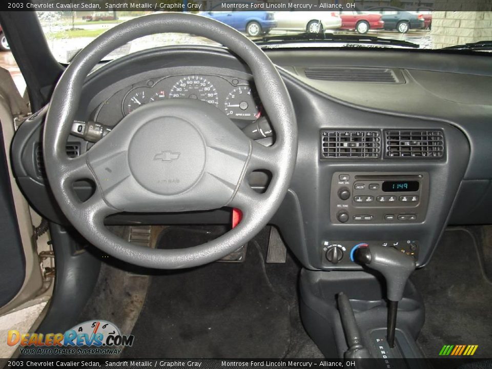 2003 Chevrolet Cavalier Sedan Sandrift Metallic / Graphite Gray Photo #16