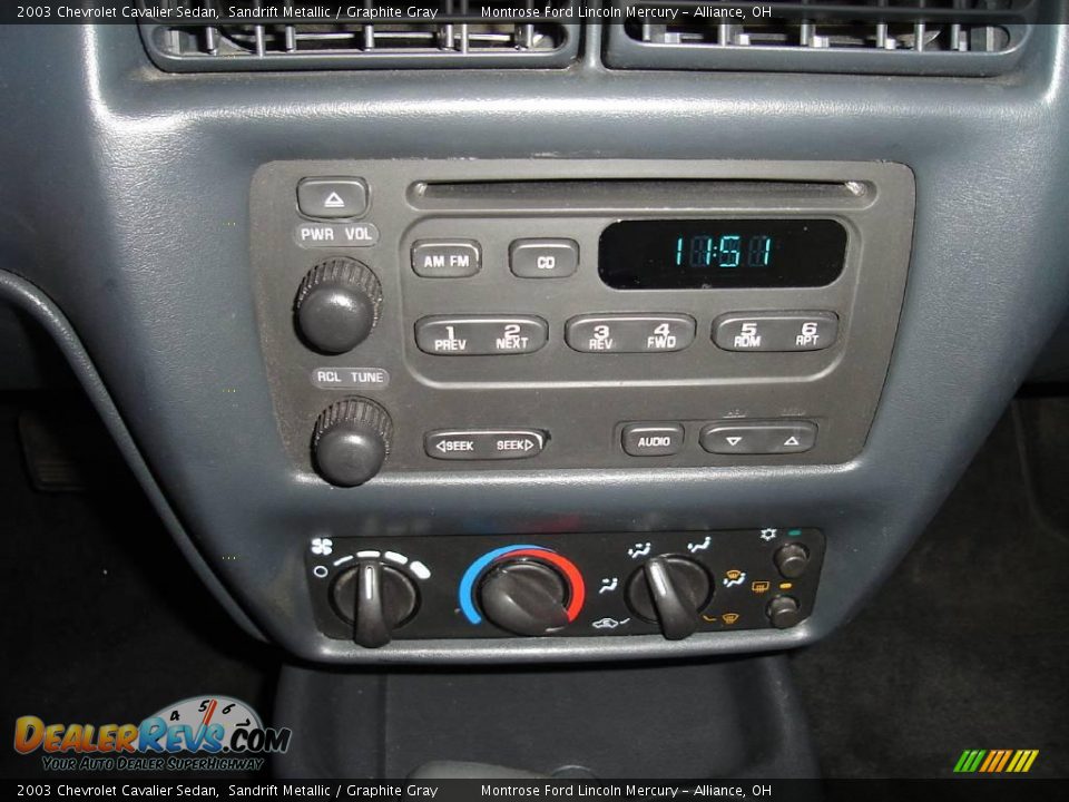 2003 Chevrolet Cavalier Sedan Sandrift Metallic / Graphite Gray Photo #25