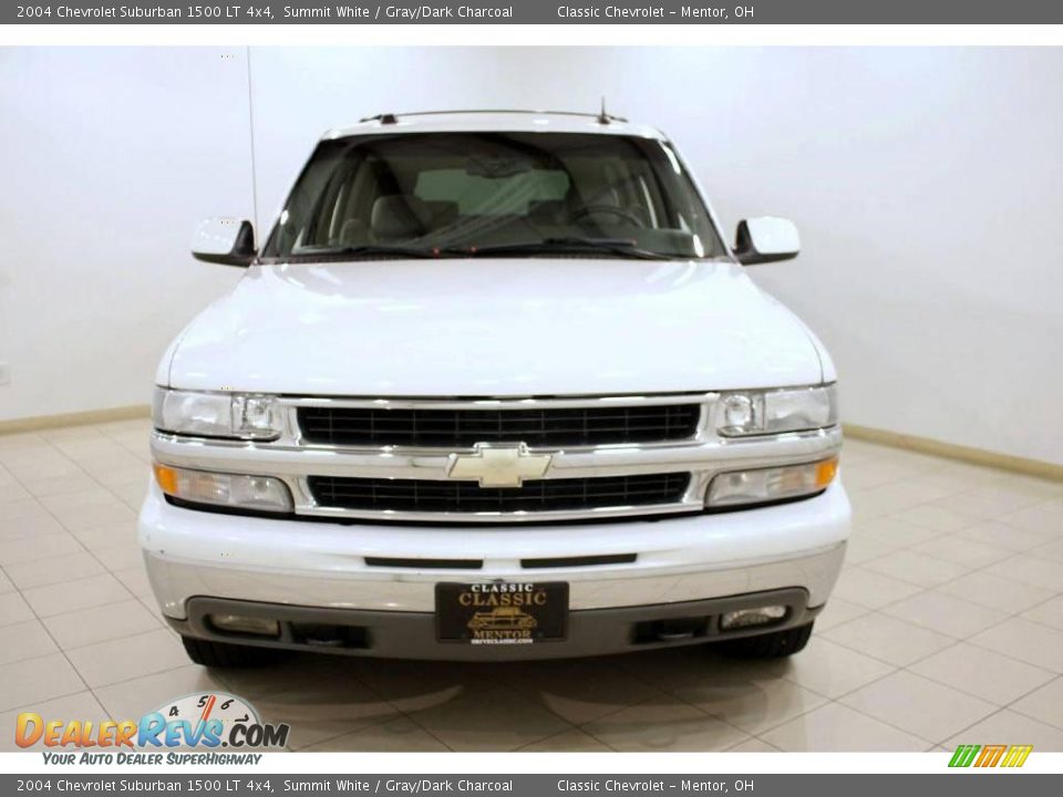 2004 Chevrolet Suburban 1500 LT 4x4 Summit White / Gray/Dark Charcoal Photo #2