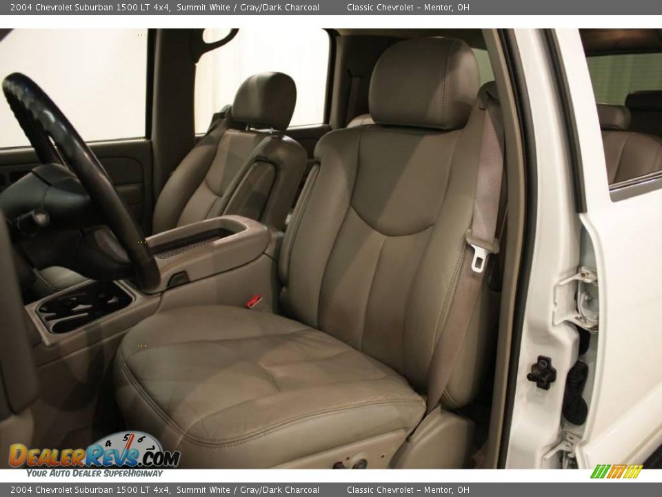 2004 Chevrolet Suburban 1500 LT 4x4 Summit White / Gray/Dark Charcoal Photo #9