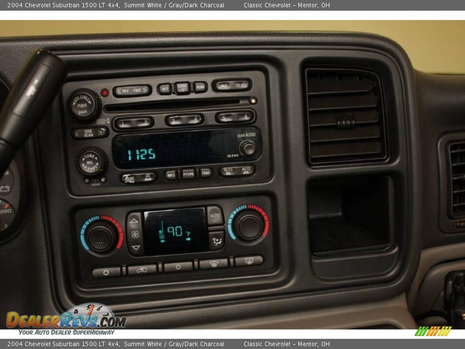 2004 Chevrolet Suburban 1500 LT 4x4 Summit White / Gray/Dark Charcoal Photo #12