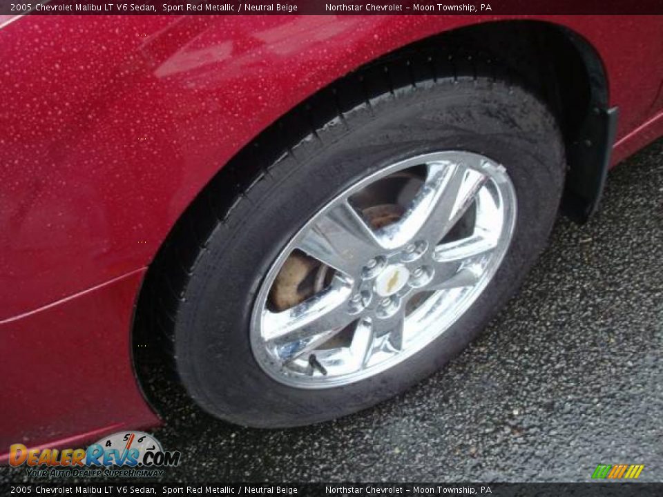 2005 Chevrolet Malibu LT V6 Sedan Sport Red Metallic / Neutral Beige Photo #9