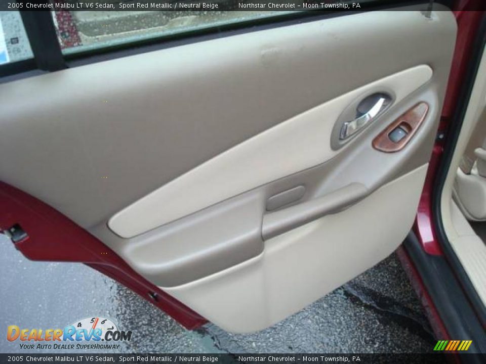 2005 Chevrolet Malibu LT V6 Sedan Sport Red Metallic / Neutral Beige Photo #13