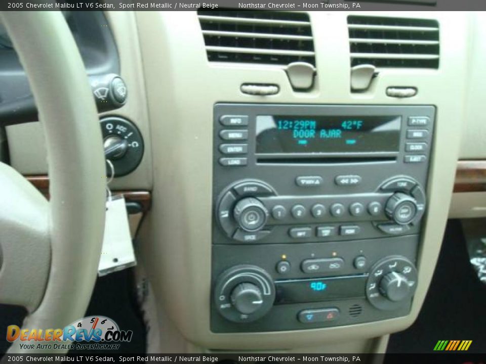 2005 Chevrolet Malibu LT V6 Sedan Sport Red Metallic / Neutral Beige Photo #18