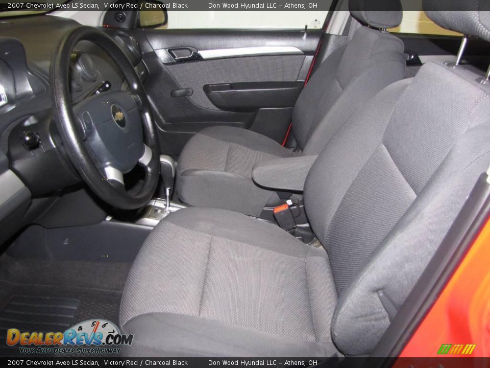 2007 Chevrolet Aveo LS Sedan Victory Red / Charcoal Black Photo #10