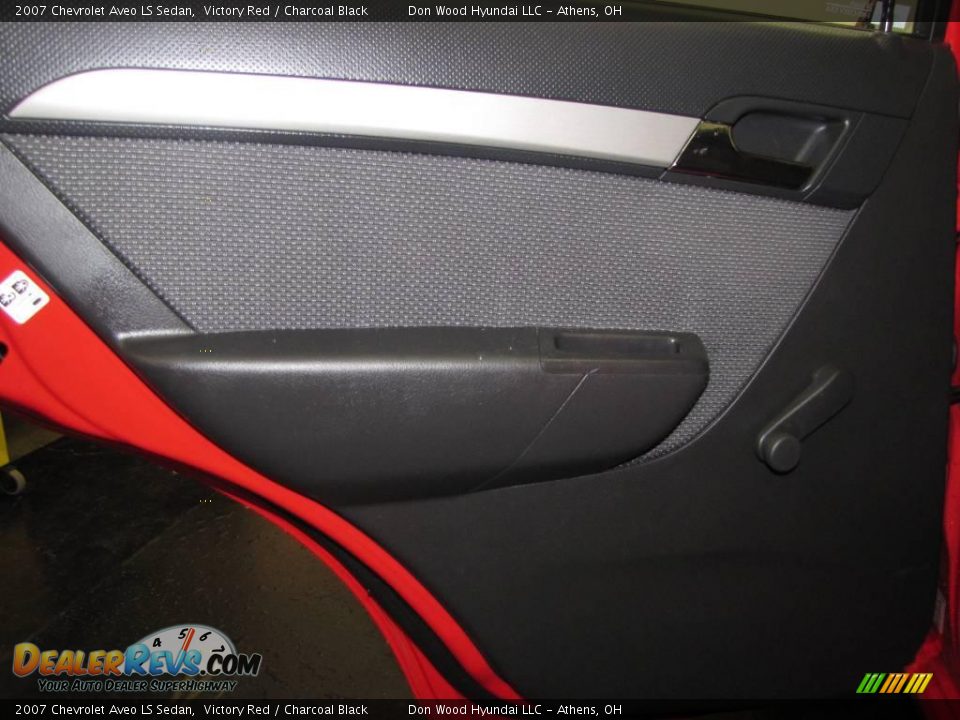 2007 Chevrolet Aveo LS Sedan Victory Red / Charcoal Black Photo #16