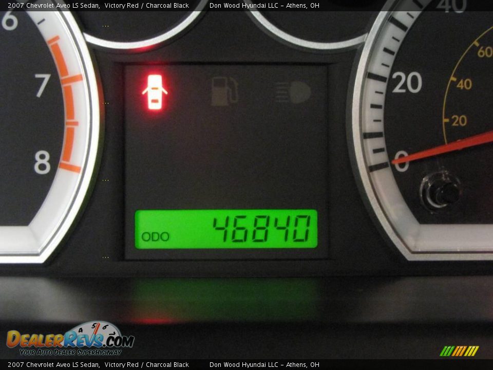 2007 Chevrolet Aveo LS Sedan Victory Red / Charcoal Black Photo #18