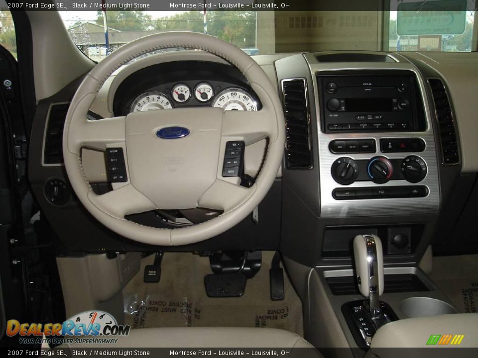 2007 Ford Edge SEL Black / Medium Light Stone Photo #18