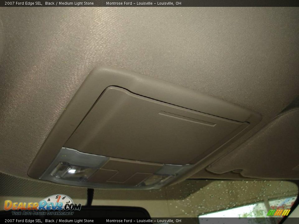 2007 Ford Edge SEL Black / Medium Light Stone Photo #31
