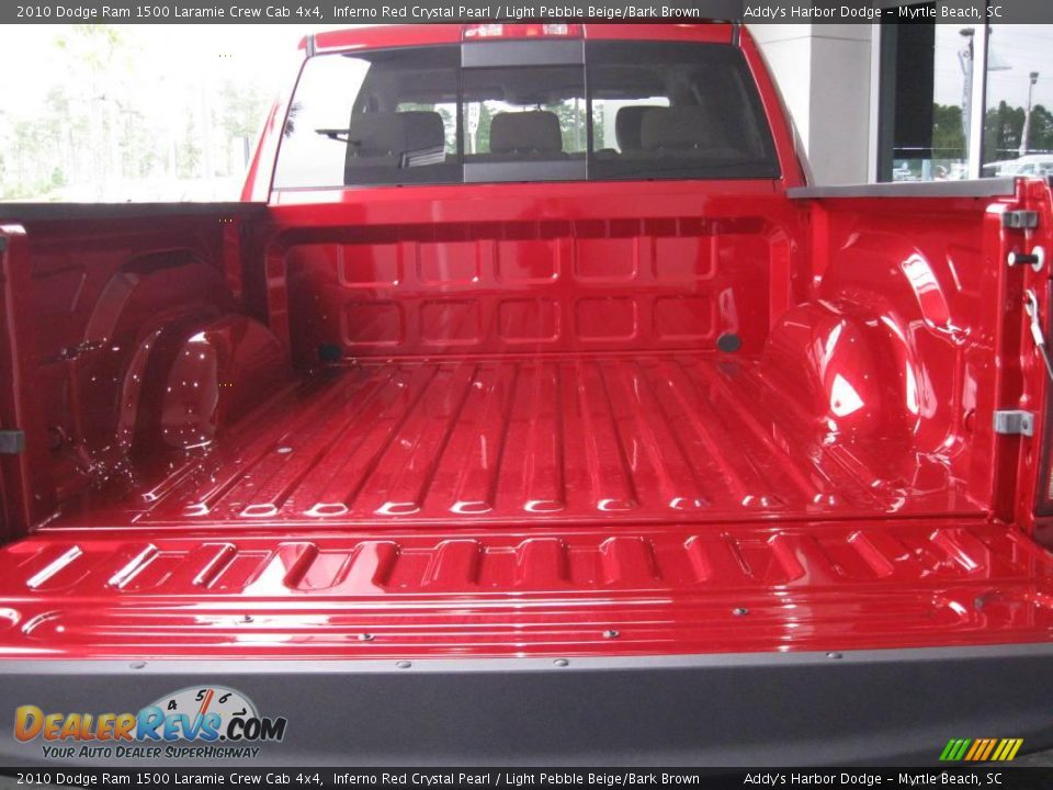 2010 Dodge Ram 1500 Laramie Crew Cab 4x4 Inferno Red Crystal Pearl / Light Pebble Beige/Bark Brown Photo #9