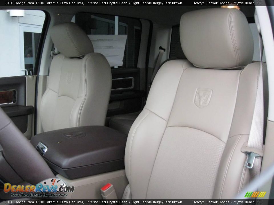 2010 Dodge Ram 1500 Laramie Crew Cab 4x4 Inferno Red Crystal Pearl / Light Pebble Beige/Bark Brown Photo #13