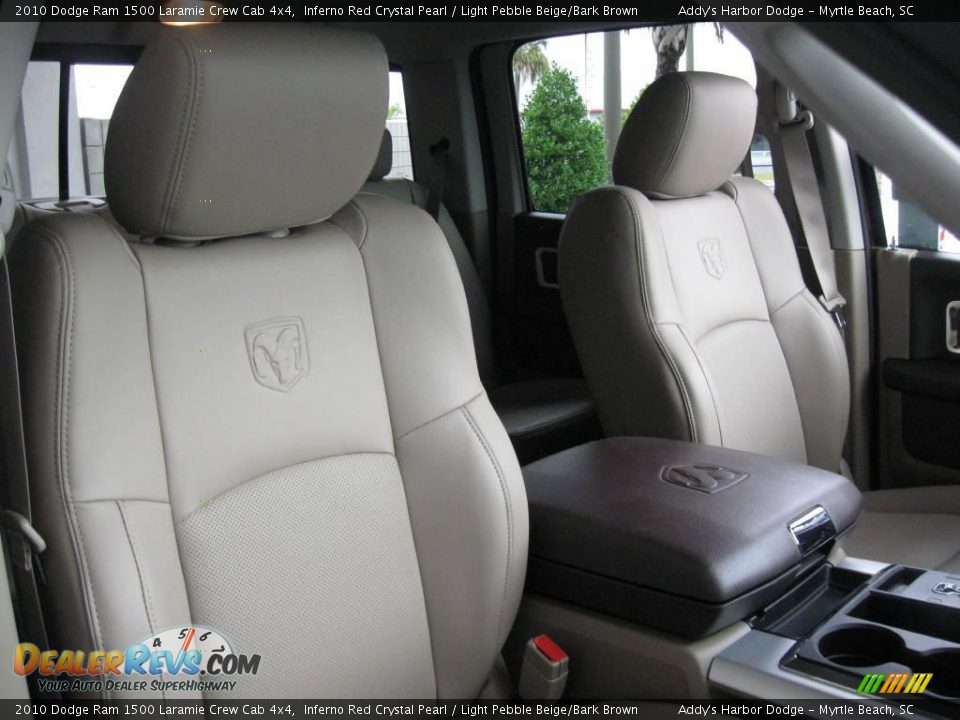2010 Dodge Ram 1500 Laramie Crew Cab 4x4 Inferno Red Crystal Pearl / Light Pebble Beige/Bark Brown Photo #17