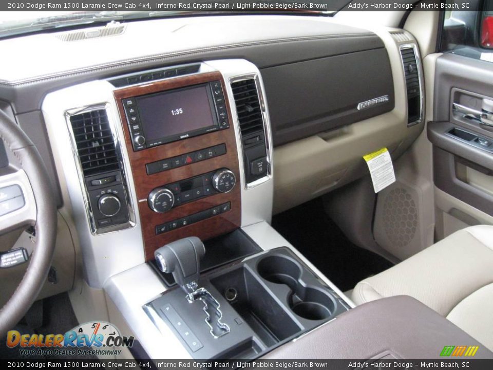 2010 Dodge Ram 1500 Laramie Crew Cab 4x4 Inferno Red Crystal Pearl / Light Pebble Beige/Bark Brown Photo #20