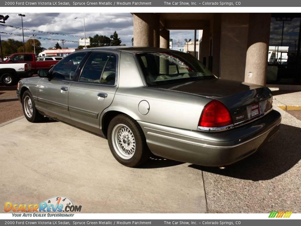 2000 Ford Crown Victoria LX Sedan Spruce Green Metallic / Medium Parchment Photo #5