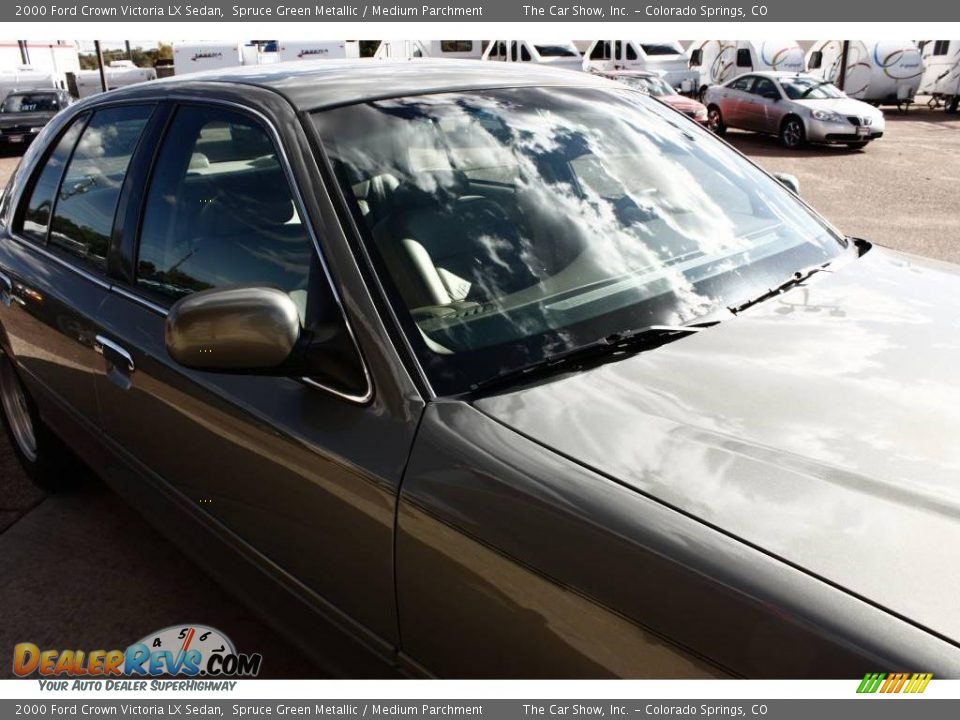 2000 Ford Crown Victoria LX Sedan Spruce Green Metallic / Medium Parchment Photo #14