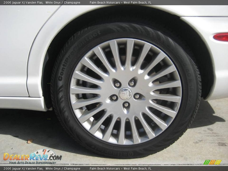 2006 Jaguar XJ Vanden Plas White Onyx / Champagne Photo #11