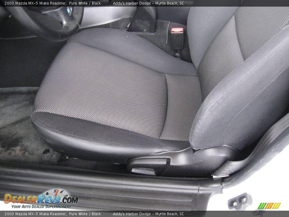 2003 Mazda MX-5 Miata Roadster Pure White / Black Photo #15