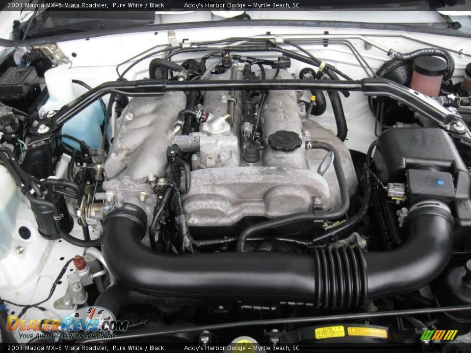 2003 Mazda MX-5 Miata Roadster Pure White / Black Photo #26