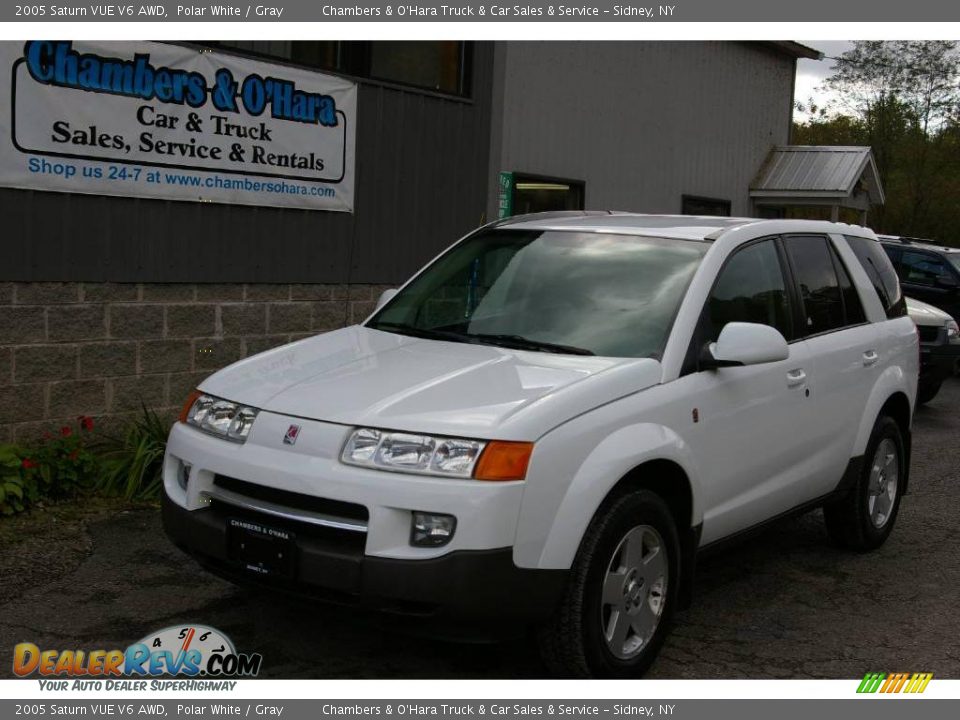 2005 Saturn VUE V6 AWD Polar White / Gray Photo #1
