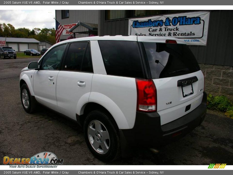 2005 Saturn VUE V6 AWD Polar White / Gray Photo #9