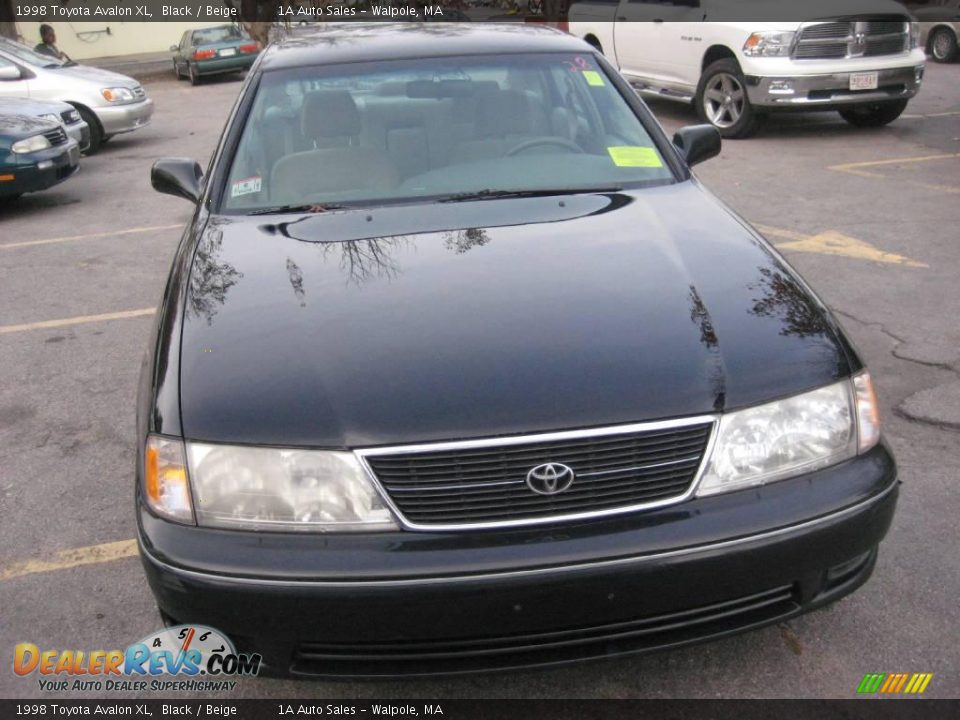 1998 Toyota Avalon XL Black / Beige Photo #20