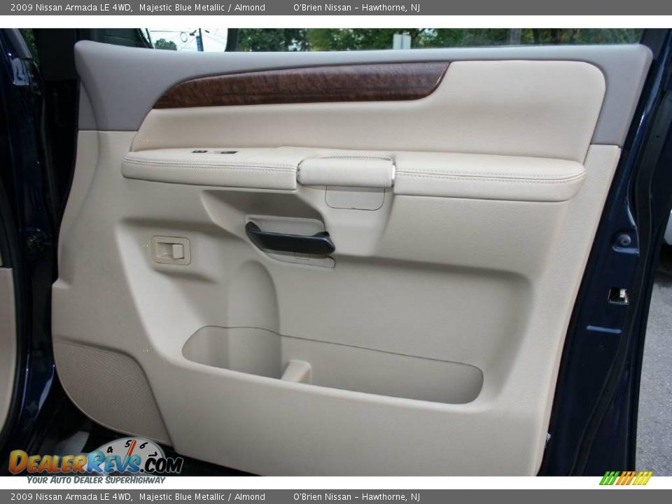 2009 Nissan Armada LE 4WD Majestic Blue Metallic / Almond Photo #23