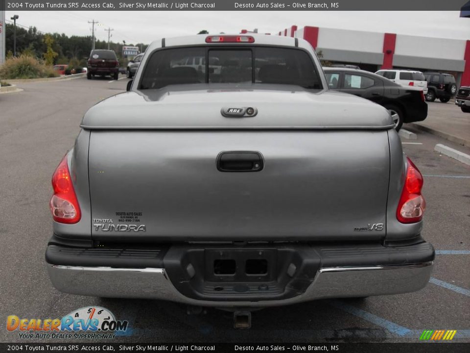 2004 Toyota Tundra SR5 Access Cab Silver Sky Metallic / Light Charcoal Photo #8