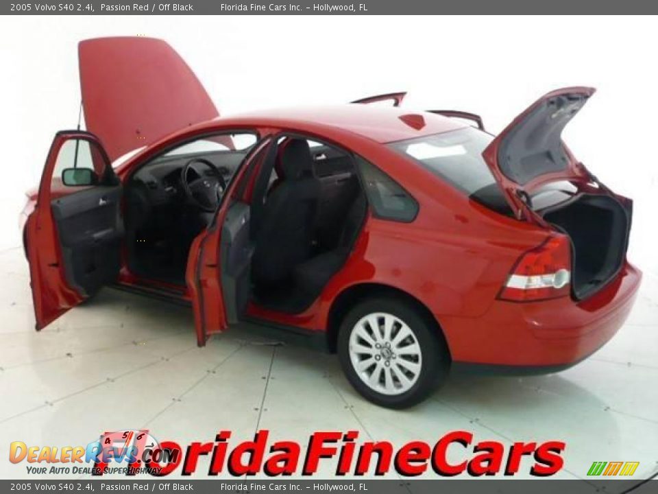 2005 Volvo S40 2.4i Passion Red / Off Black Photo #8