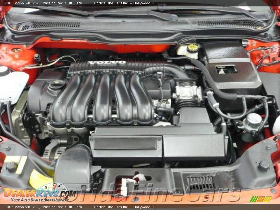 2005 Volvo S40 2.4i Passion Red / Off Black Photo #9
