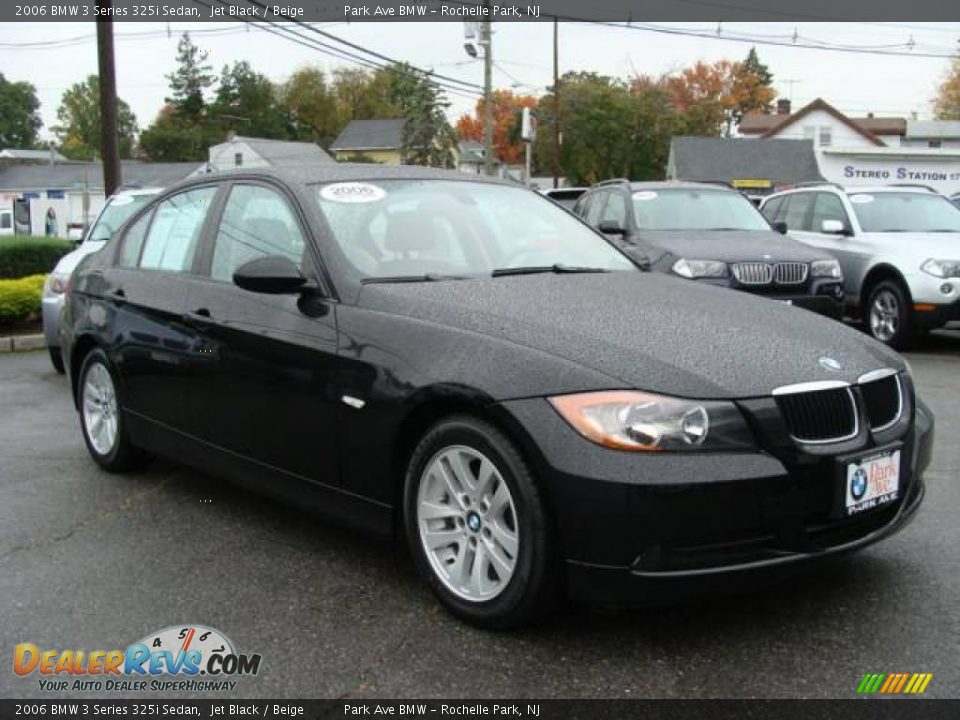 2006 BMW 3 Series 325i Sedan Jet Black / Beige Photo #2