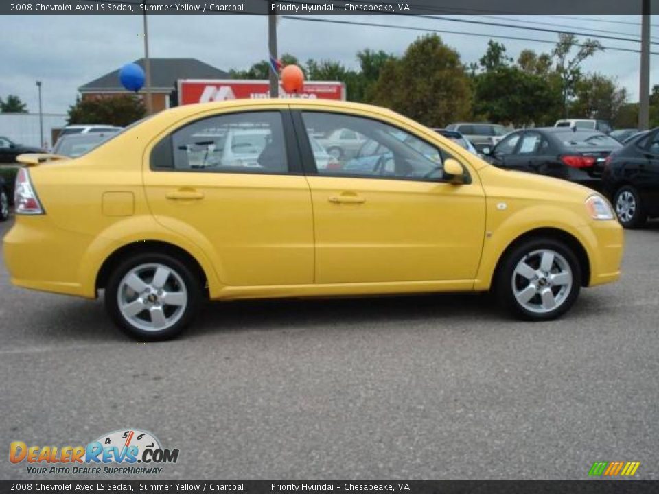 2008 Chevrolet Aveo LS Sedan Summer Yellow / Charcoal Photo #7