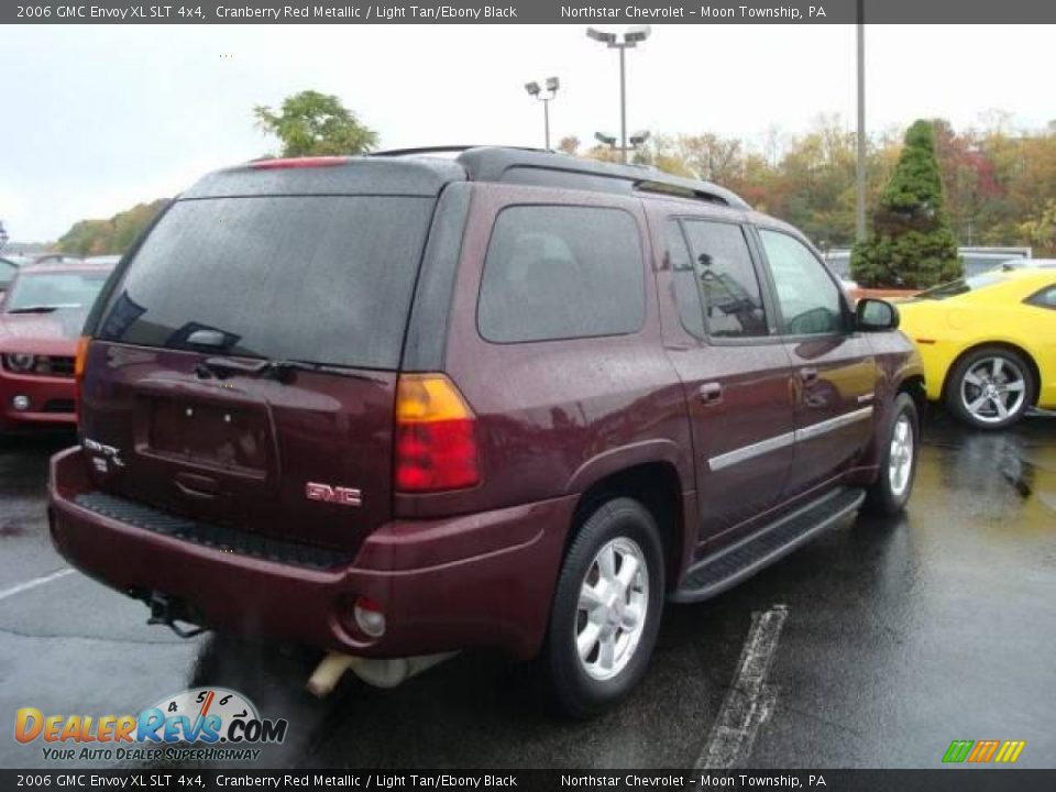 2006 GMC Envoy XL SLT 4x4 Cranberry Red Metallic / Light Tan/Ebony Black Photo #3