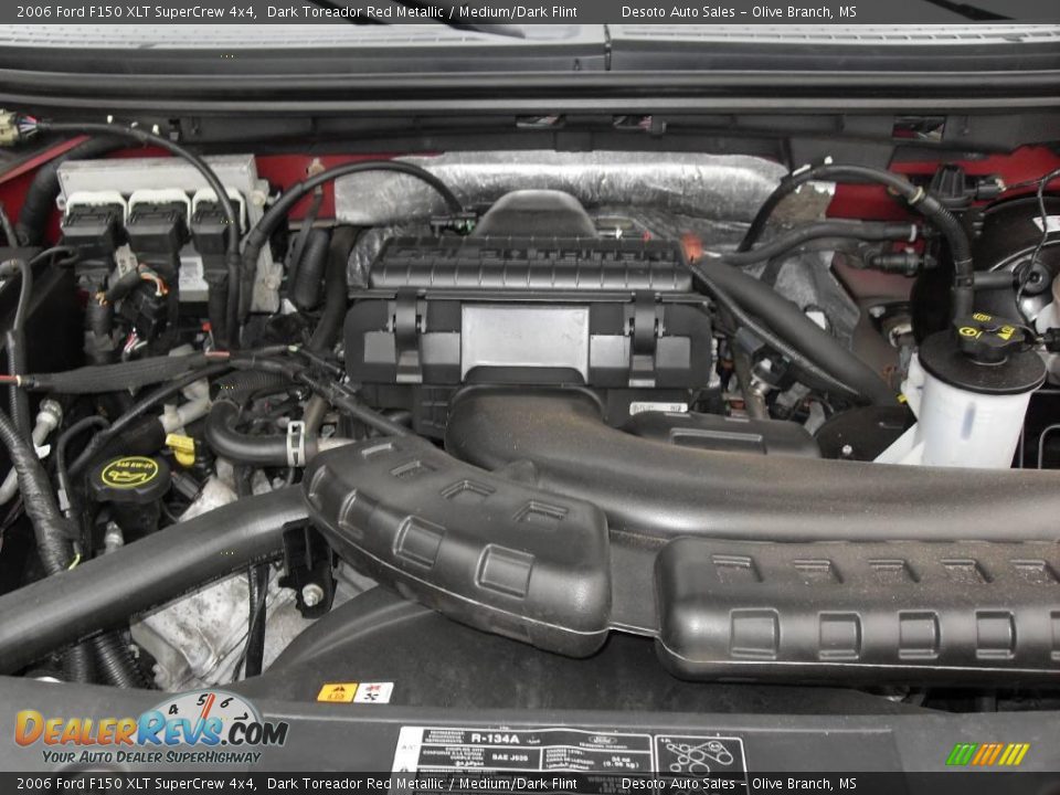2006 Ford F150 XLT SuperCrew 4x4 Dark Toreador Red Metallic / Medium/Dark Flint Photo #18
