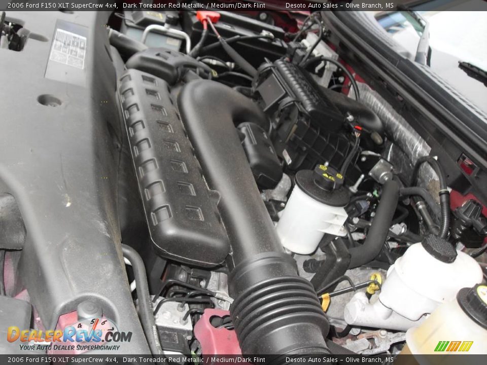 2006 Ford F150 XLT SuperCrew 4x4 Dark Toreador Red Metallic / Medium/Dark Flint Photo #19