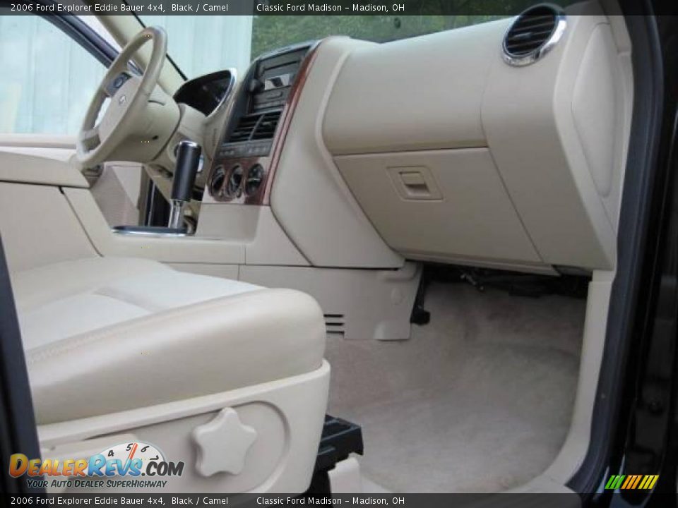 2006 Ford Explorer Eddie Bauer 4x4 Black / Camel Photo #10